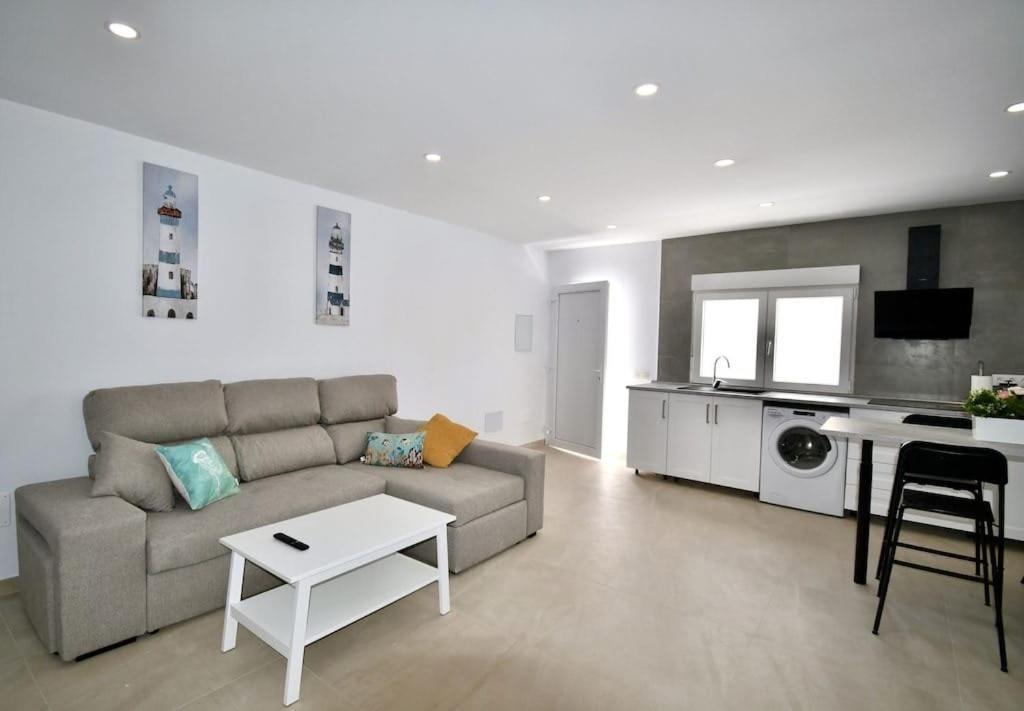 Kiposhi Beach Apartments Punta Mujeres Haría Kültér fotó