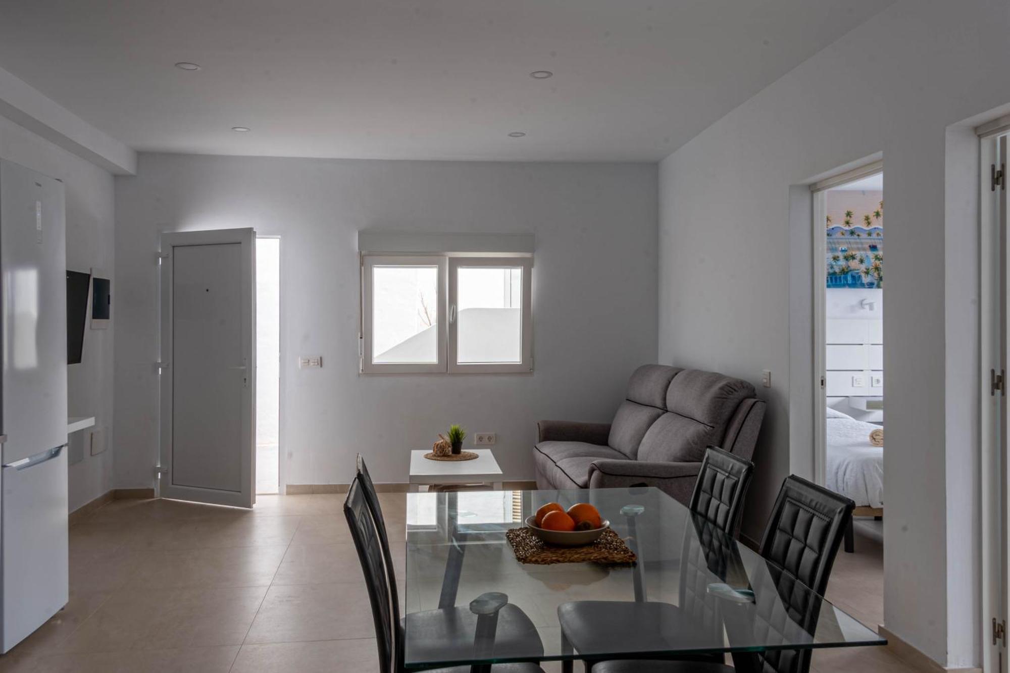 Kiposhi Beach Apartments Punta Mujeres Haría Kültér fotó
